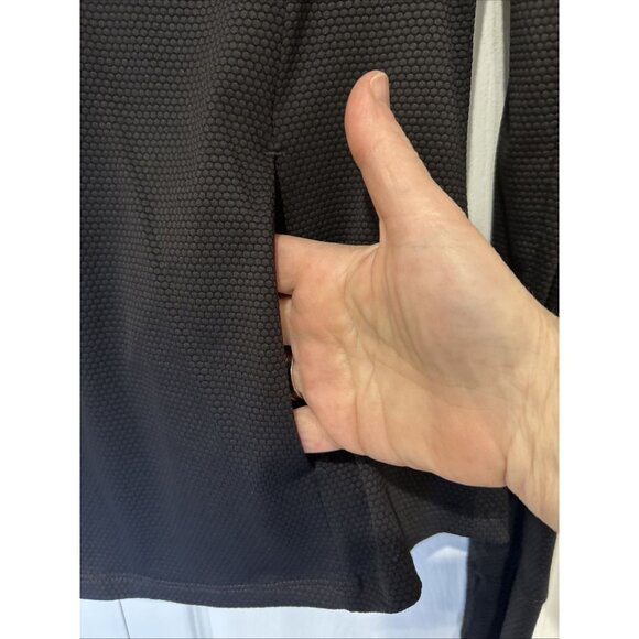 Tommy Bahama Womens Sz L Black Golf UPF Blouse Shirt Top Tropical Beach - Picture 4 of 9